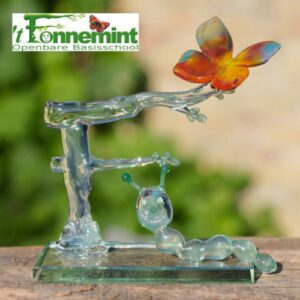 Glassculptuur OBS 't Fonnemint - St. Annaparochie | Glazen vlinder